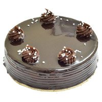 Cakes Delivery in Jammu - Chocolate Truffle Cake From 5 Star