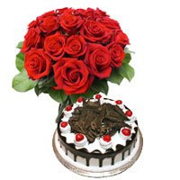 Midnight Cake and Flower Delivery in Jammu - Roses Bouquet to Jammu