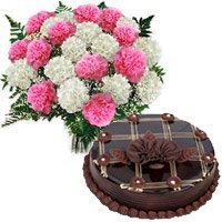 Fix Time Cakes in Jammu having 1 Kg Chocolate Cake 12 Pink White Carnation Bouquet