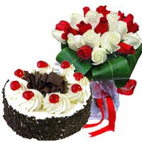 Send Cake and Flower to Jammu having 15 Red White Roses 1 Kg Black Forest Cake in Jammu