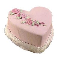 Midnight Cake Delivery in Jammu containing 2 Kg Heart Shape Vanilla Cake in Jammu